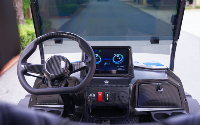 10.1-inch touchscreen with Apple CarPlay